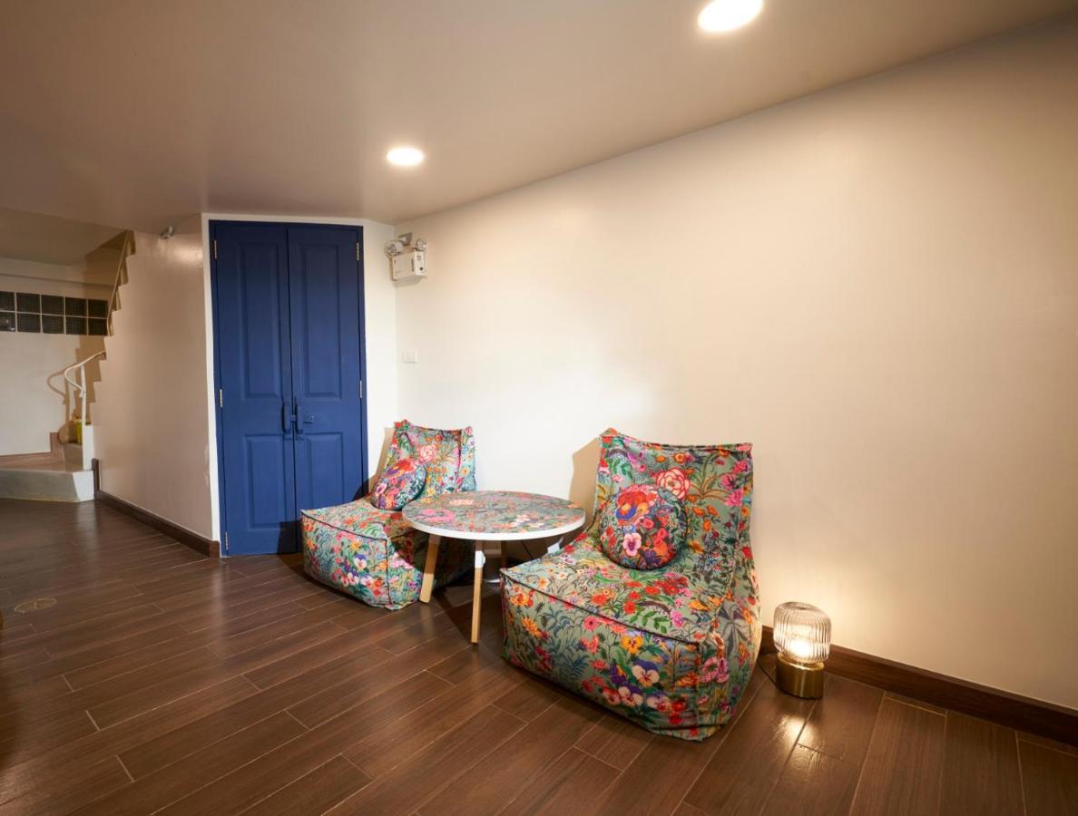 Sweet's Escape Hotel Bangkok Buitenkant foto